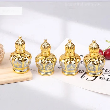 1Pc 16 ml-es tekercses üvegpalack újratölthető mini illóolaj-tartály hordozható parfümös üveg arany üres roll-on palackok