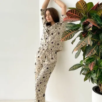 2023 Új jégselyem pizsama szett nőknek Puha pamut hálóruha nyomtatása Otthoni hálóing Cardigan hajtóka hosszú ujjú felsők+nadrágok 2db