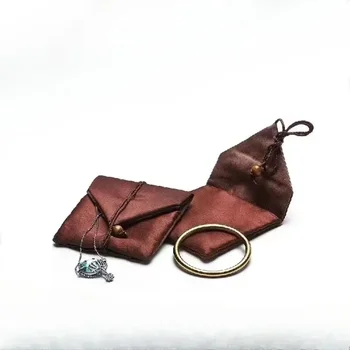 Klasszikus ékszer flanelette táska Ősi doboz kis táska karkötő flanelette táska Jade jade tároló